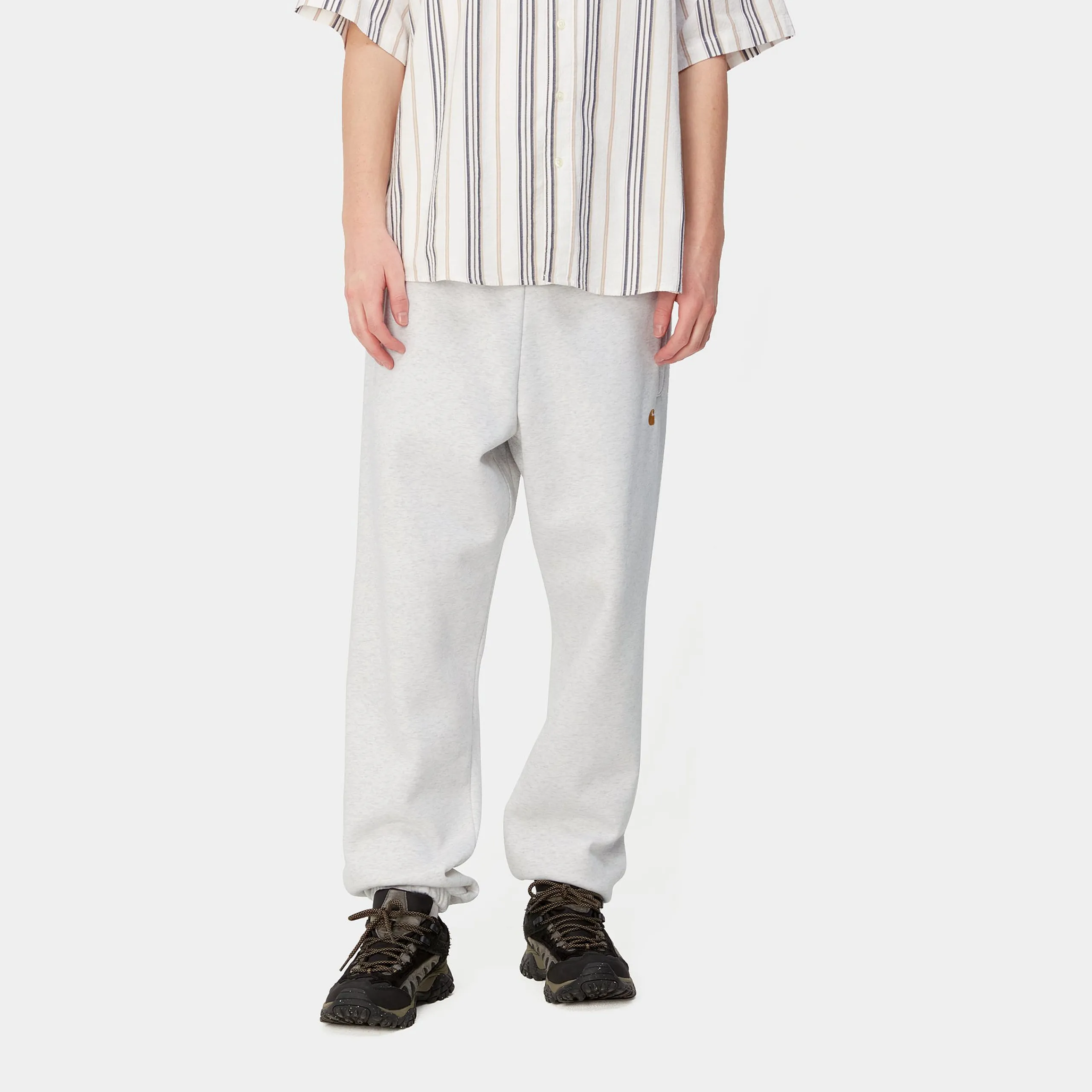 Sweats|Hosen>Carhartt WIP Chase Sweat Pant Ash Heather / Gold