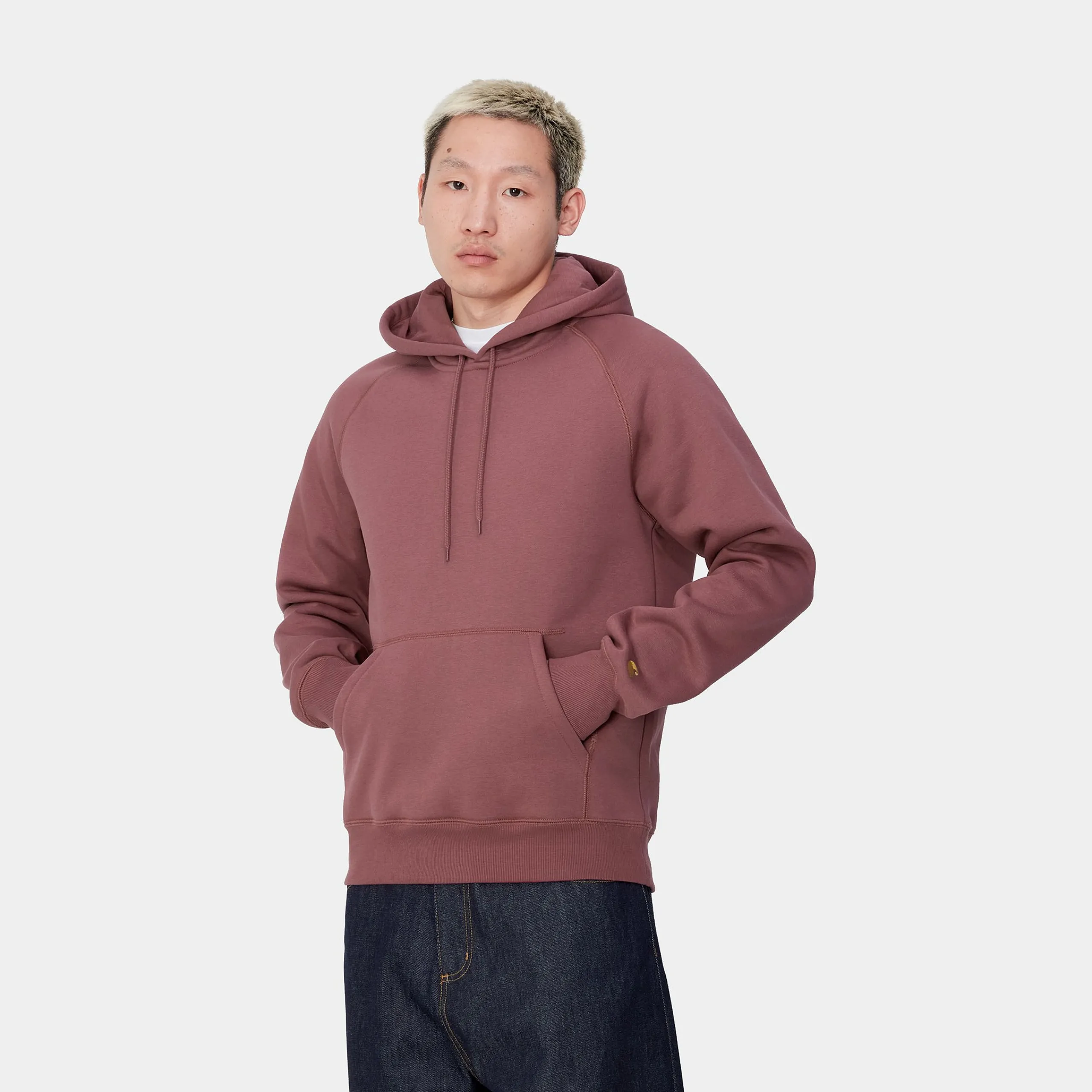 Sweats>Carhartt WIP Hooded Chase Sweatshirt Dusty Fuchsia / Gold