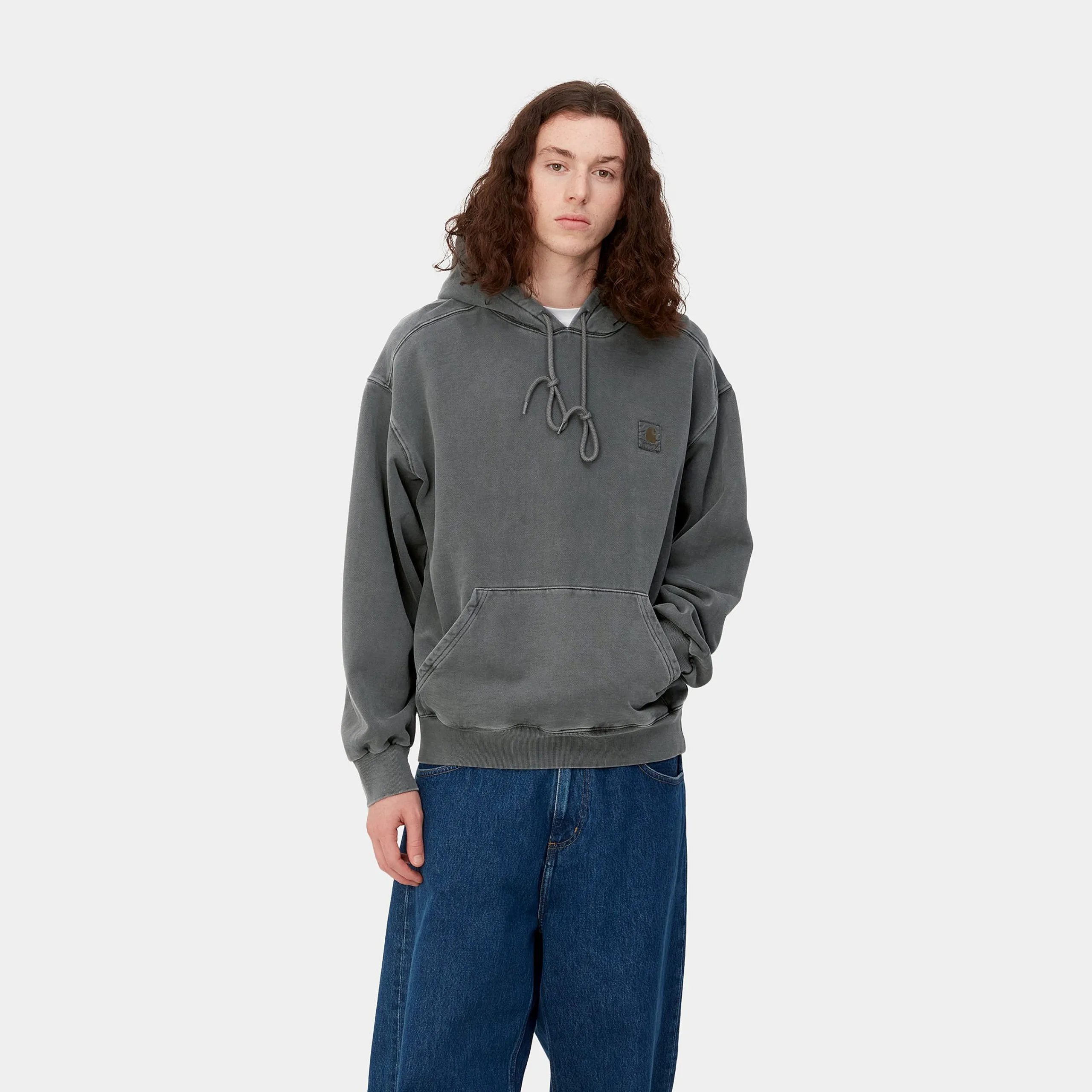 Sweats>Carhartt WIP Hooded Vista Sweat Graphite