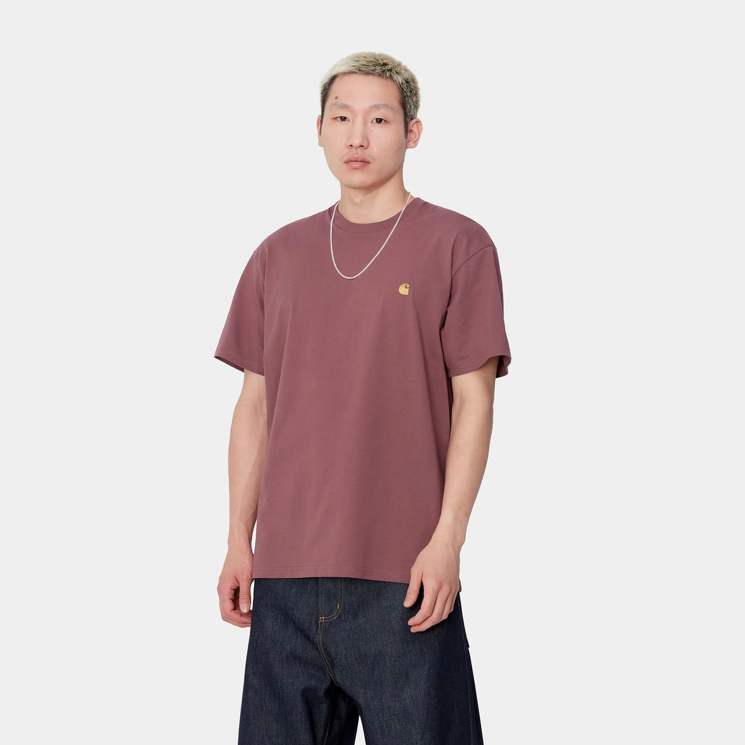 T-Shirts & Polos>Carhartt WIP S/S Chase T-Shirt Dusty Fuchsia / Gold